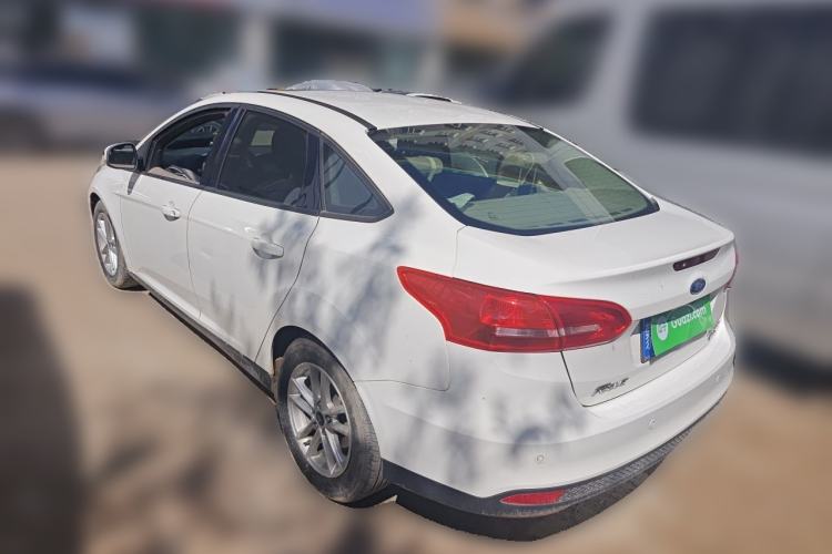 Used Ford Focus 2015 Sedan EcoBoost 125 Automatic Supreme Style Edition Rear Left 45 Deg