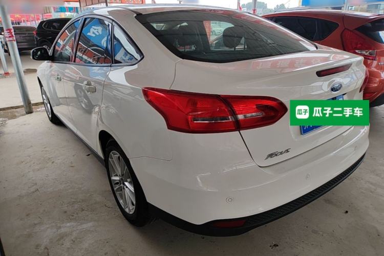 Used Ford Focus 2015 Sedan 1.6L Automatic Trend Model Rear Left 45 Deg