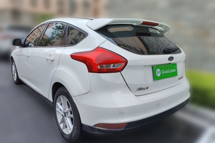 Used Ford Focus 2015 Hatchback 1.6L Automatic Fashion Edition Rear Left 45 Deg