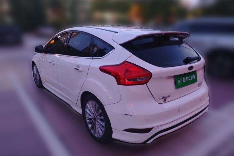 Used Ford Focus 2015 Hatchback EcoBoost 180 Automatic Sport Model Rear Left 45 Deg