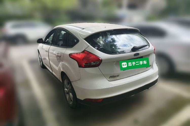 Used Ford Focus 2015 Hatchback 1.6L Automatic Comfort Model Rear Left 45 Deg