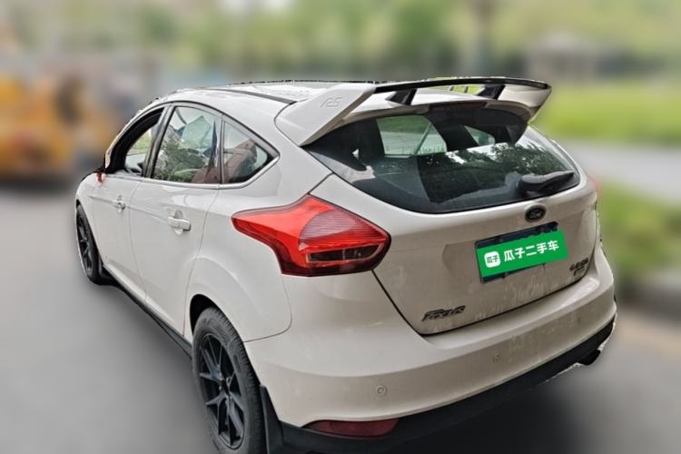 Used Ford Focus 2015 Hatchback EcoBoost 180 Automatic Elite Model Rear Left 45 Deg