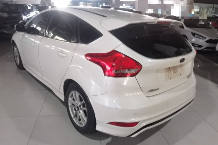 Used Ford Focus 2015 Hatchback EcoBoost 180 Automatic Elite Model Rear Left 45 Deg