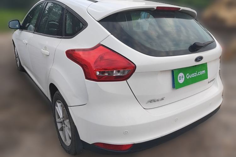 Used Ford Focus 2015 Hatchback 1.6L Automatic Fashion Edition Rear Left 45 Deg