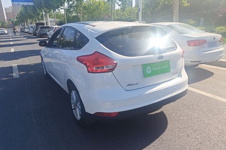 Used Ford Focus 2015 Hatchback 1.6L Automatic Fashion Edition Rear Left 45 Deg