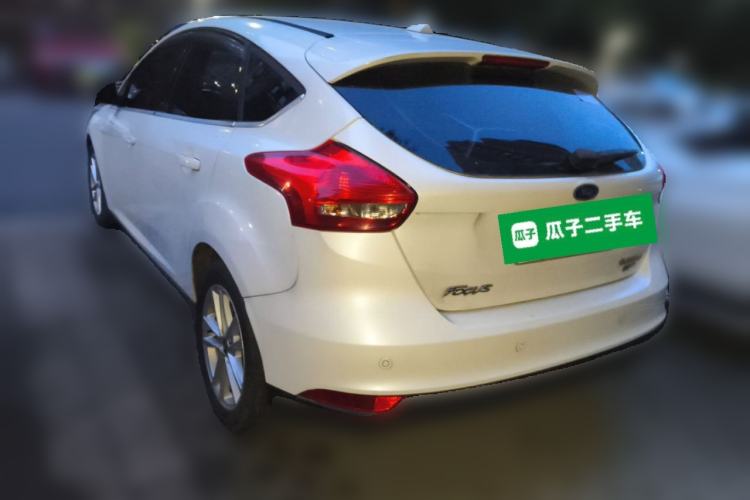 Used Ford Focus 2015 Hatchback EcoBoost 180 Automatic Elite Model Rear Left 45 Deg