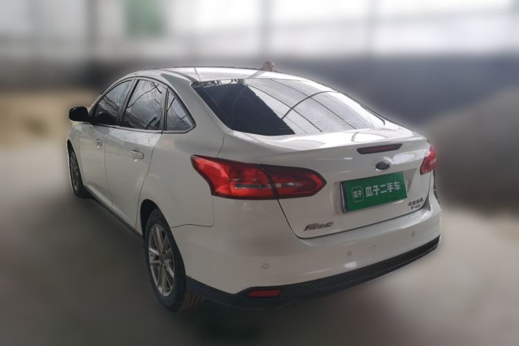 Used Ford Focus 2015 Sedan EcoBoost 125 Manual – Ultra-Style Edition Rear Left 45 Deg