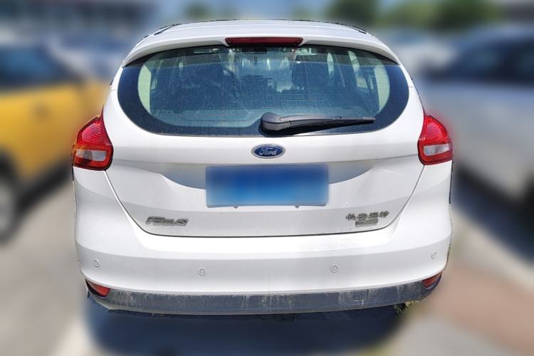 Used Ford Focus 2015 Hatchback EcoBoost 125 Automatic Supreme Style Edition Rear