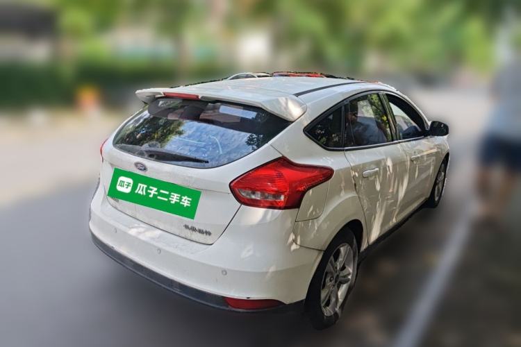 Used Ford Focus 2015 Hatchback 1.6L Automatic Comfort Model Rear Right 45 Deg