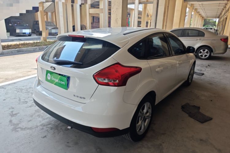 Used Ford Focus 2015 Hatchback 1.6L Automatic Comfort Model Rear Right 45 Deg