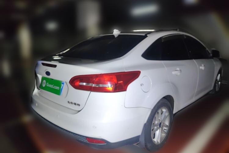 Used Ford Focus 2015 Sedan 1.6L Automatic Trend Model Rear Right 45 Deg