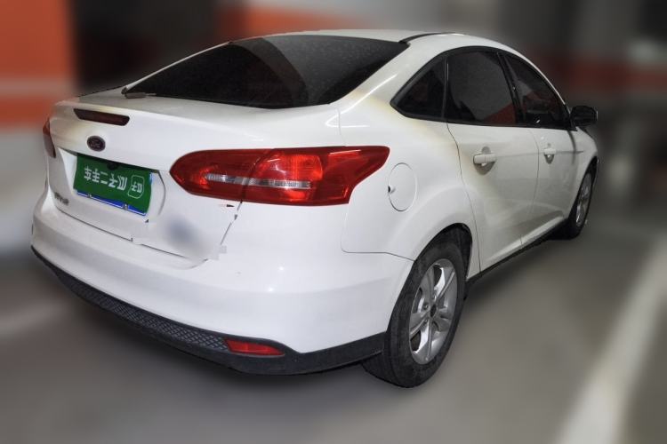Used Ford Focus 2015 Sedan 1.6L Automatic Comfort Model Rear Right 45 Deg