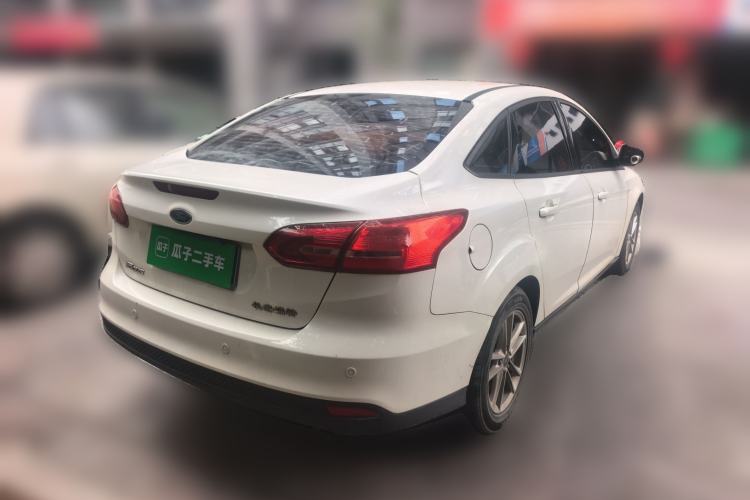 Used Ford Focus 2015 Sedan 1.6L Automatic Trend Model Rear Right 45 Deg