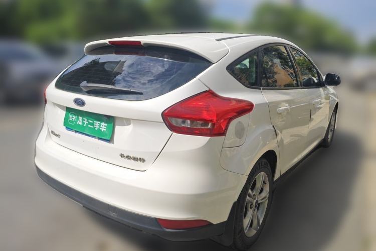Used Ford Focus 2015 Hatchback 1.6L Automatic Comfort Model Rear Right 45 Deg