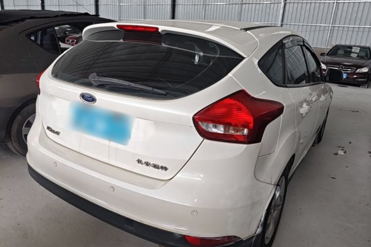 Used Ford Focus 2015 Hatchback 1.6L Automatic Comfort Model Rear Right 45 Deg