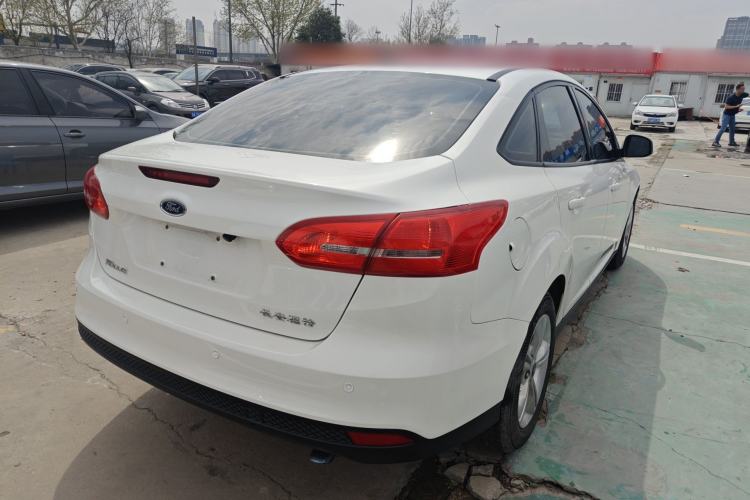 Used Ford Focus 2015 Sedan 1.6L Automatic Comfort Model Rear Right 45 Deg