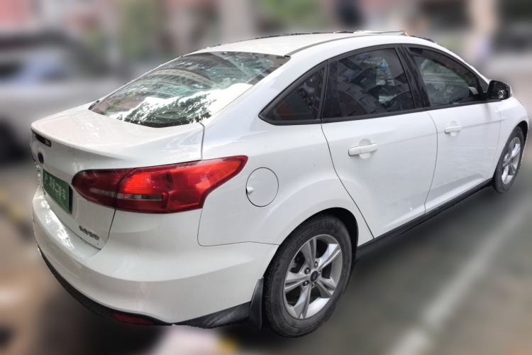 Used Ford Focus 2015 Sedan 1.6L Manual Comfort Model Rear Right 45 Deg