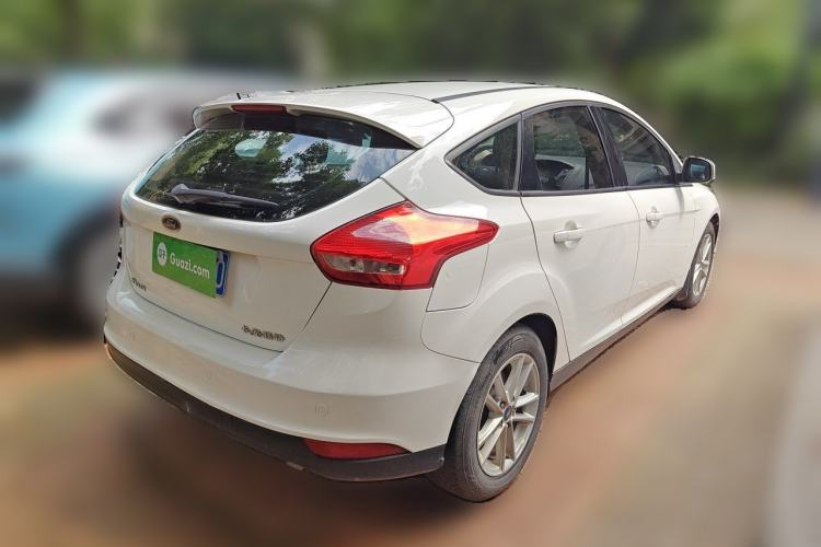 Used Ford Focus 2015 Hatchback 1.6L Automatic Fashion Edition Rear Right 45 Deg