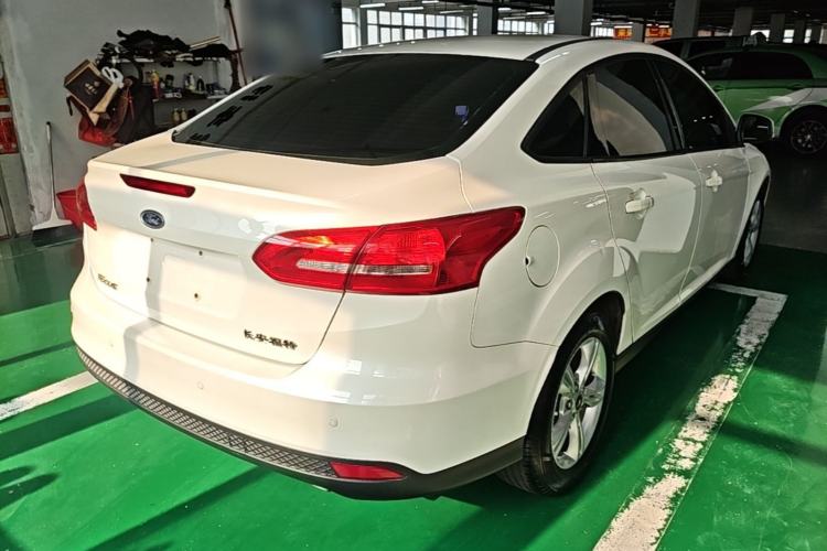 Used Ford Focus 2015 Sedan 1.6L Automatic Comfort Model Rear Right 45 Deg