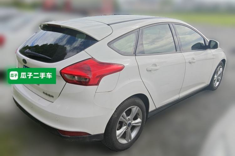 Used Ford Focus 2015 Hatchback 1.6L Automatic Comfort Model Rear Right 45 Deg