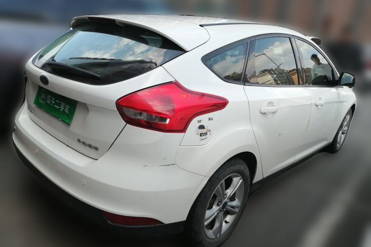 Used Ford Focus 2015 Hatchback 1.6L Automatic Comfort Model Rear Right 45 Deg
