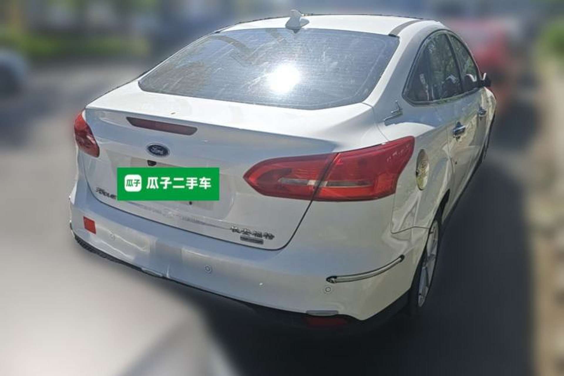 Used Ford Focus 2015 Sedan EcoBoost 125 Automatic Supreme Style Edition Rear Right 45 Deg