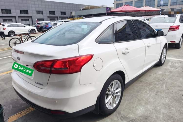 Used Ford Focus 2015 Sedan 1.6L Automatic Trend Model Rear Right 45 Deg