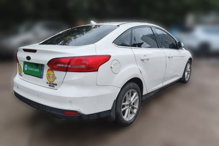 Used Ford Focus 2015 Sedan EcoBoost 180 Automatic Elite Model Rear Right 45 Deg