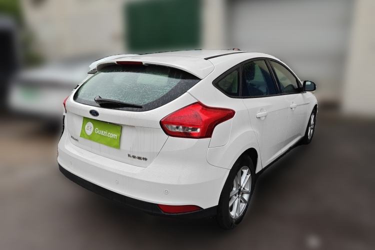 Used Ford Focus 2015 Hatchback 1.6L Automatic Fashion Edition Rear Right 45 Deg