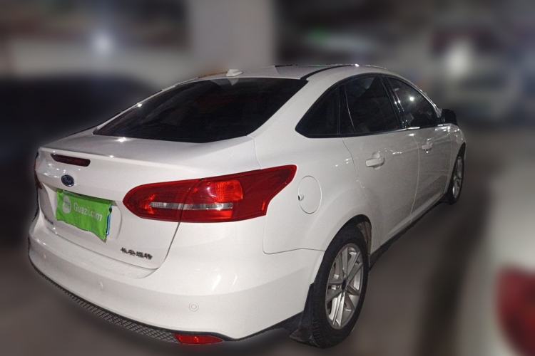 Used Ford Focus 2015 Sedan 1.6L Automatic Trend Model Rear Right 45 Deg