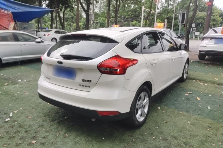 Used Ford Focus 2015 Hatchback 1.6L Automatic Comfort Model Rear Right 45 Deg