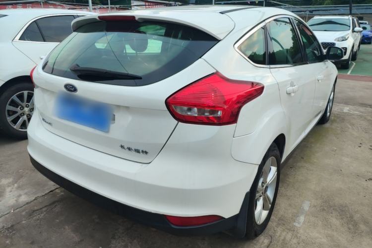 Used Ford Focus 2015 Hatchback 1.6L Automatic Comfort Model Rear Right 45 Deg