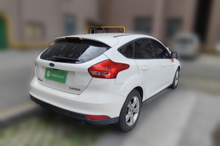 Used Ford Focus 2015 Hatchback 1.6L Automatic Comfort Model Rear Right 45 Deg
