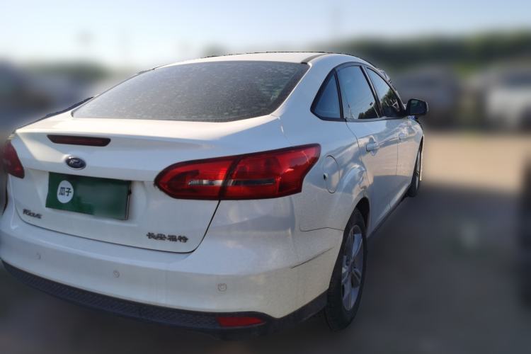 Used Ford Focus 2015 Sedan 1.6L Automatic Comfort Model Rear Right 45 Deg