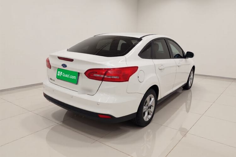 Used Ford Focus 2015 Sedan 1.6L Automatic Comfort Model Rear Right 45 Deg