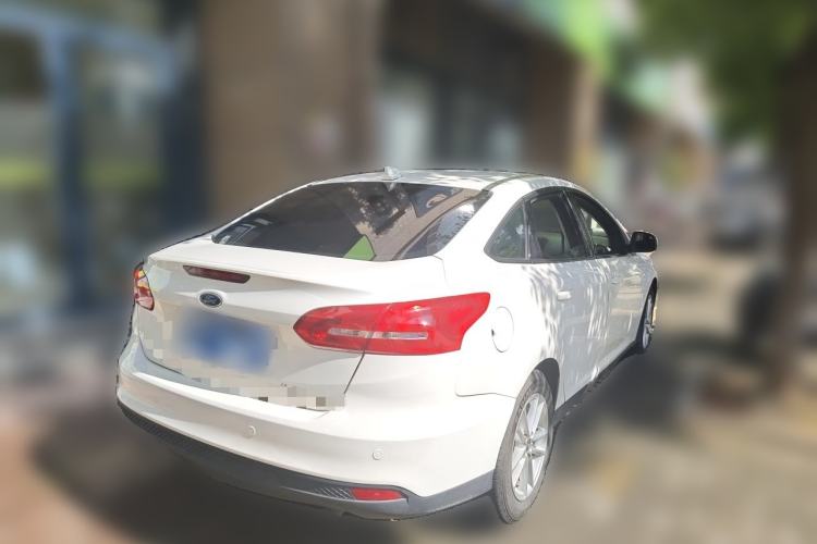 Used Ford Focus 2015 Sedan 1.6L Automatic Trend Model Rear Right 45 Deg