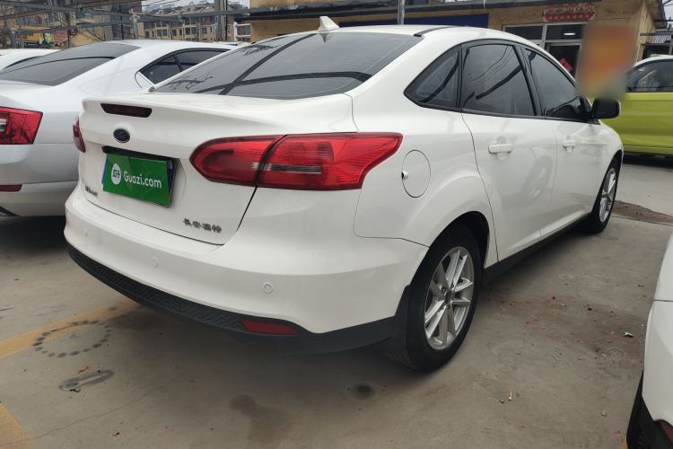 Used Ford Focus 2015 Sedan 1.6L Automatic Trend Model Rear Right 45 Deg