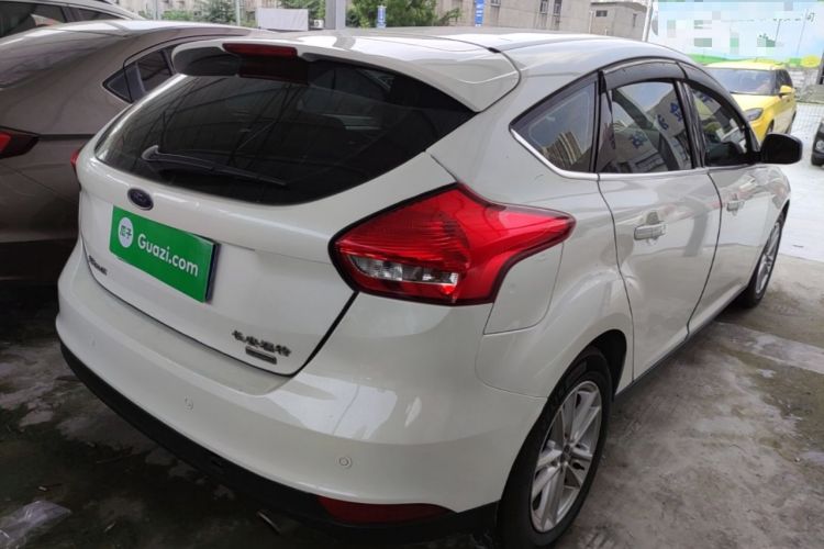Used Ford Focus 2015 Hatchback EcoBoost 180 Automatic Elite Model Rear Right 45 Deg