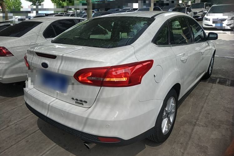 Used Ford Focus 2015 Sedan EcoBoost 180 Automatic Elite Model Rear Right 45 Deg