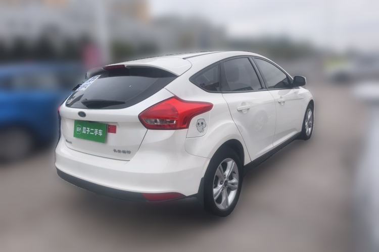 Used Ford Focus 2015 Hatchback 1.6L Automatic Comfort Model Rear Right 45 Deg