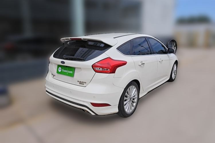 Used Ford Focus 2015 Hatchback EcoBoost 180 Automatic Sport Model Rear Right 45 Deg