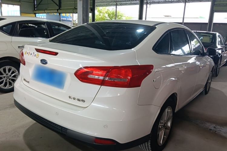 Used Ford Focus 2015 Sedan 1.6L Automatic Trend Model Rear Right 45 Deg