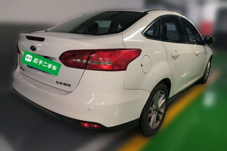 Used Ford Focus 2015 Sedan 1.6L Manual Fashion Edition Rear Right 45 Deg