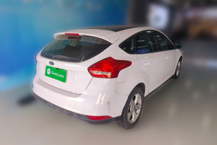 Used Ford Focus 2015 Hatchback 1.6L Automatic Comfort Model Rear Right 45 Deg