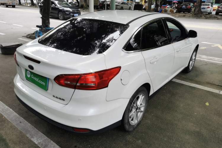 Used Ford Focus 2015 Sedan 1.6L Automatic Trend Model Rear Right 45 Deg