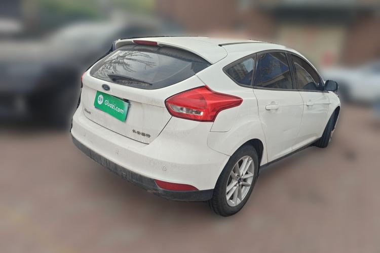 Used Ford Focus 2015 Hatchback 1.6L Automatic Fashion Edition Rear Right 45 Deg