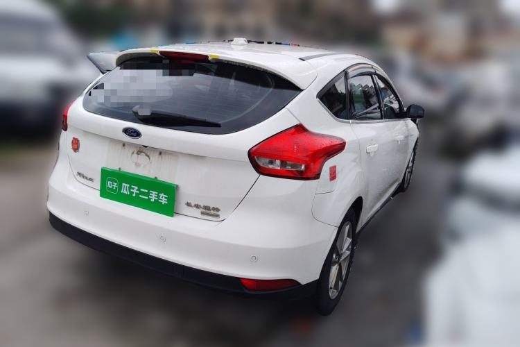 Used Ford Focus 2015 Hatchback EcoBoost 180 Automatic Elite Model Rear Right 45 Deg