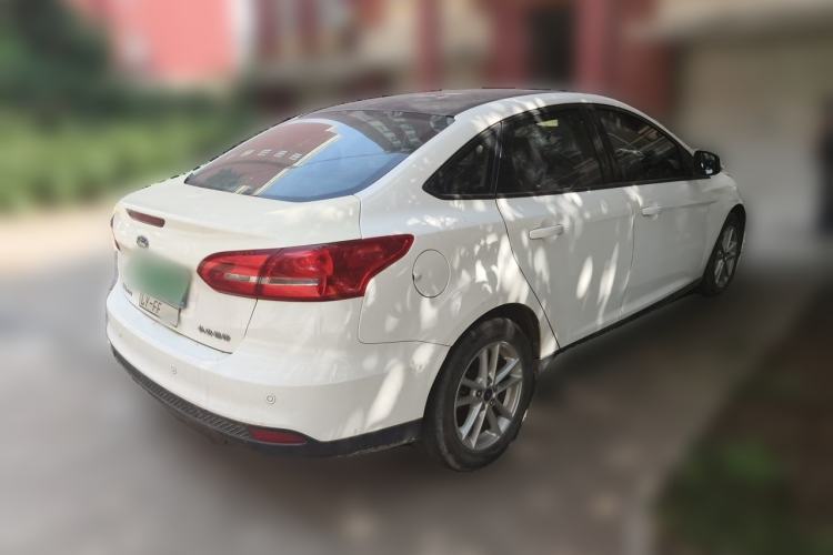 Used Ford Focus 2015 Sedan 1.6L Automatic Trend Model Rear Right 45 Deg