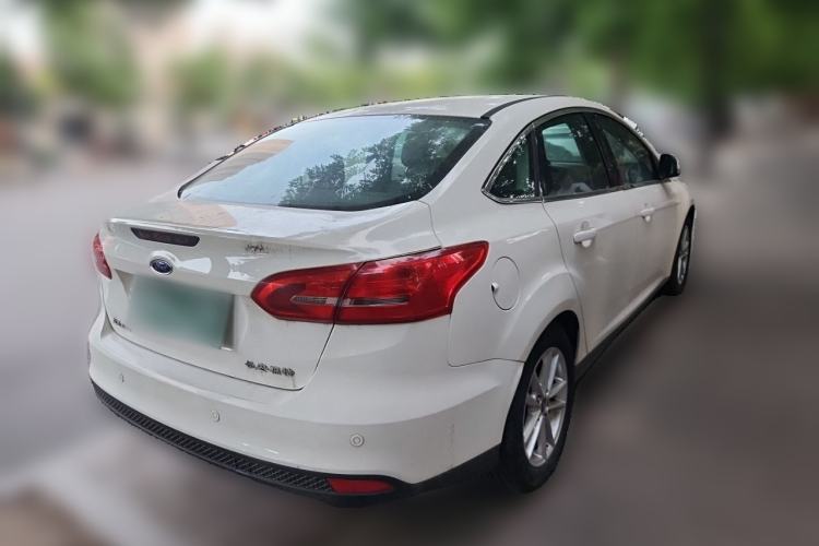 Used Ford Focus 2015 Sedan 1.6L Automatic Trend Model Rear Right 45 Deg