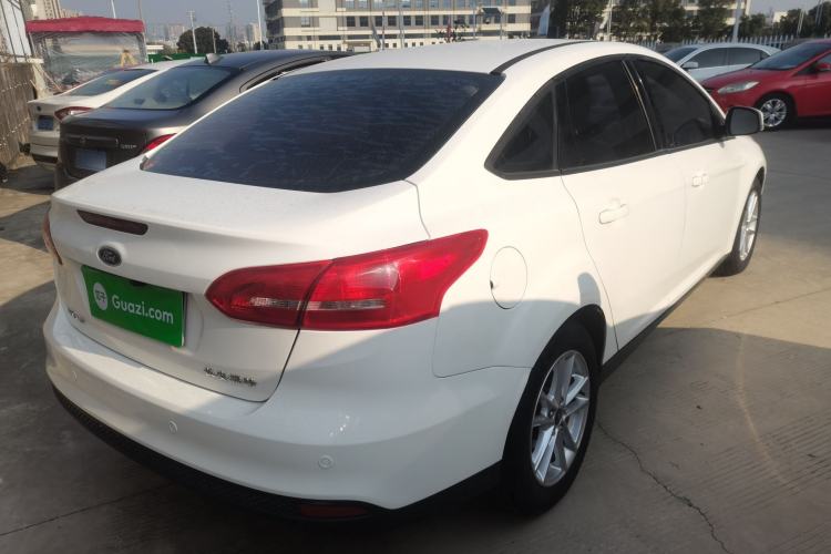 Used Ford Focus 2015 Sedan 1.6L Automatic Trend Model Rear Right 45 Deg